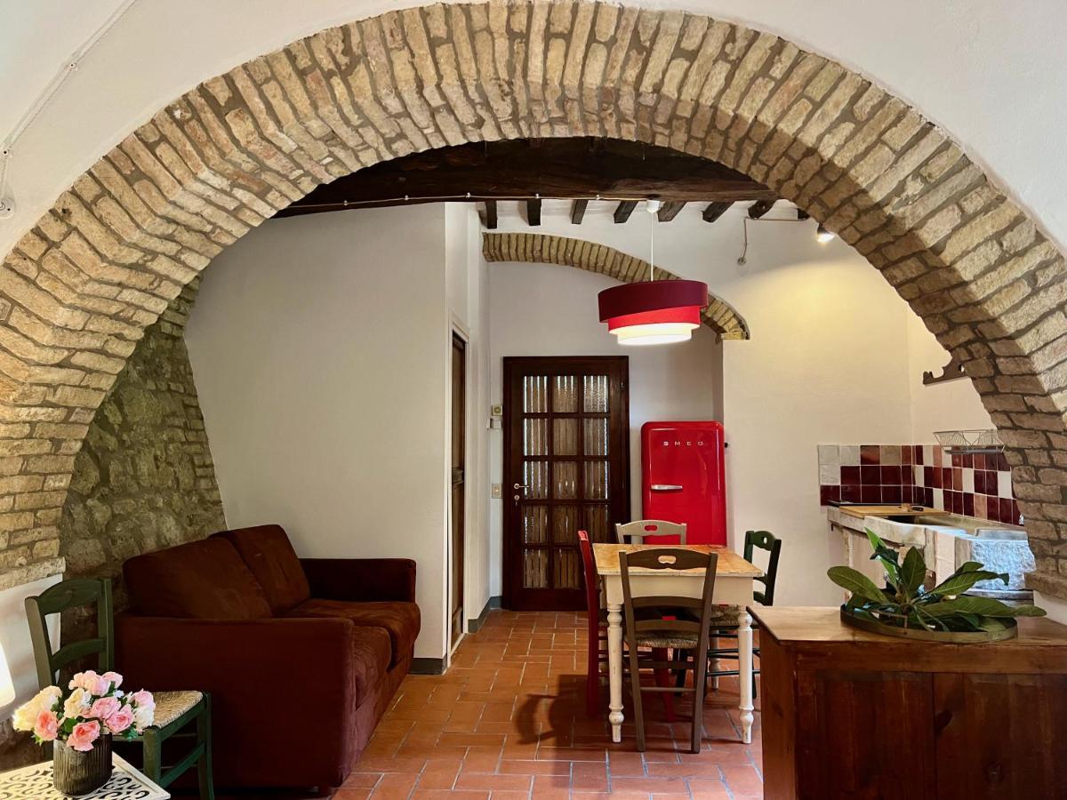 Le Fonti Di San Gimignano Lägenhet Exteriör bild