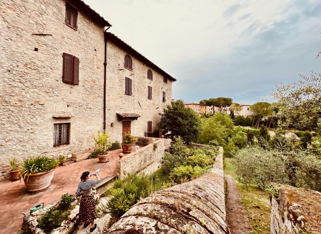 Le Fonti Di San Gimignano Lägenhet Exteriör bild