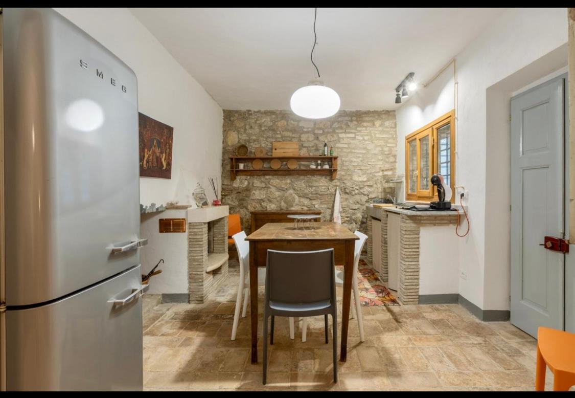 Le Fonti Di San Gimignano Lägenhet Exteriör bild